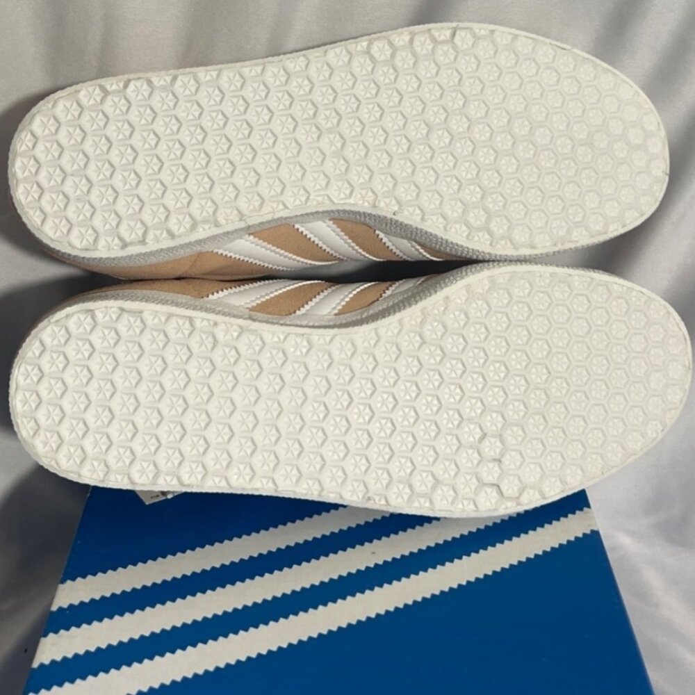 Adidas Gazelle Sneakers Halblu Blush / Cloud White / Core Black Size 6.5 - Picture 6 of 10